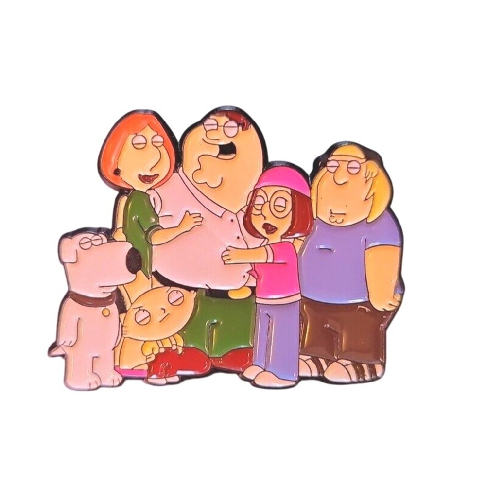 Family‎ guy enamel pin